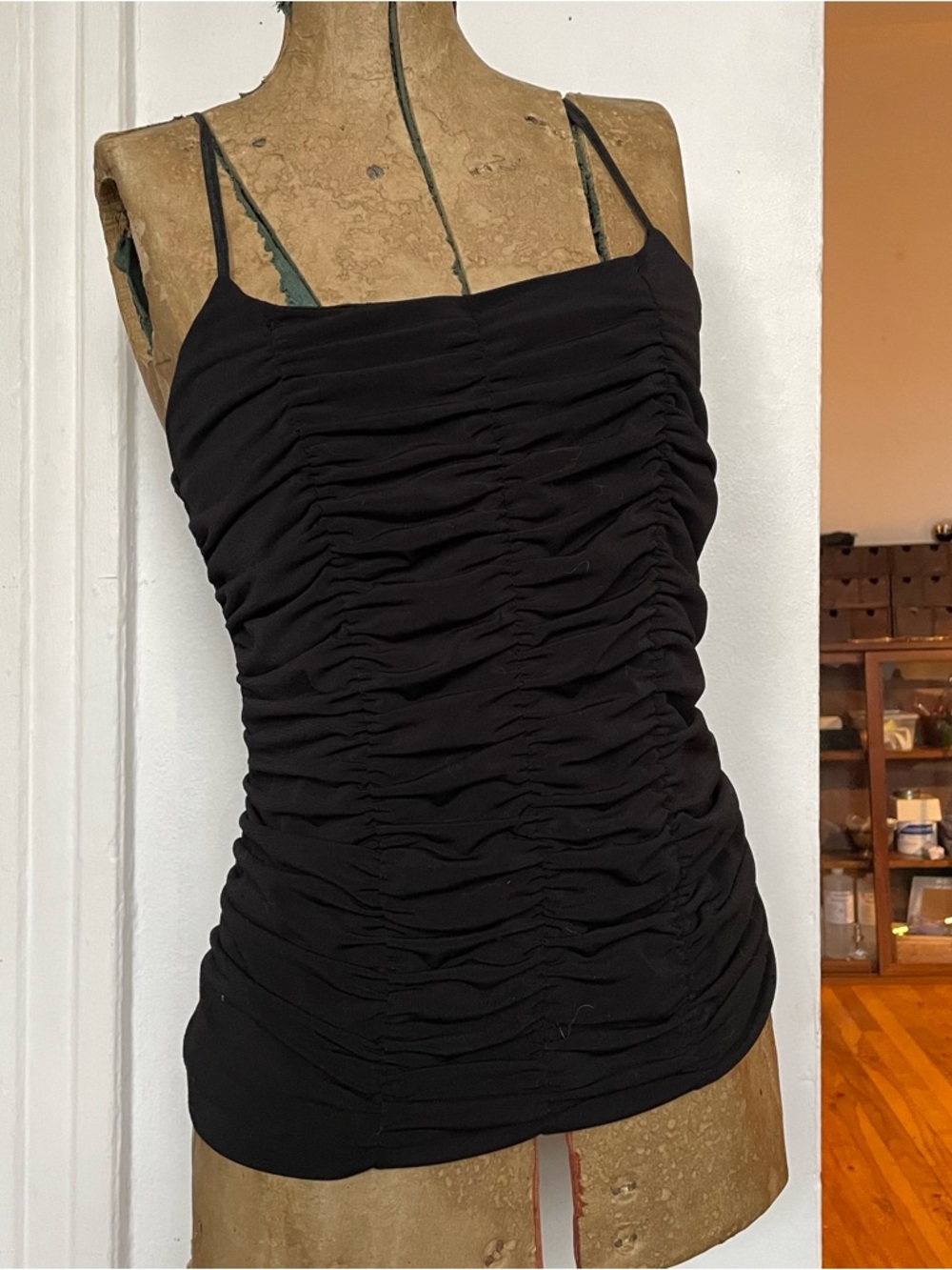 Black Ruched Spaghetti Strap Tank Top - Picture 2 of 5